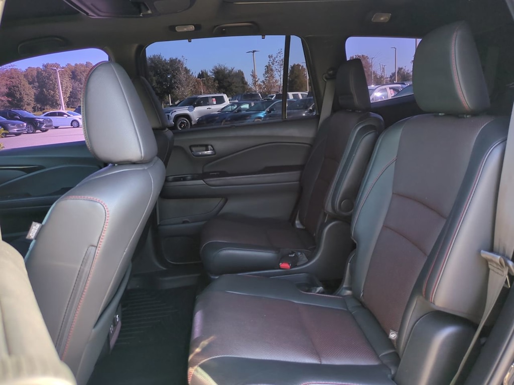 Thumbnail: 2020 Honda Pilot - 20