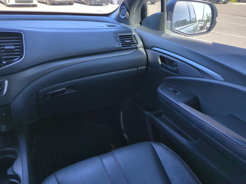Thumbnail: 2022 Honda Pilot - 21
