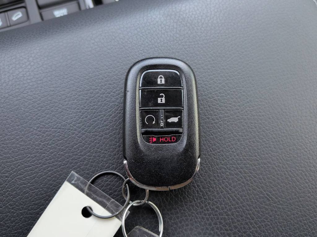 Thumbnail: 2025 Honda Pilot - 15