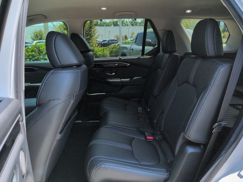 Thumbnail: 2025 Honda Pilot - 19