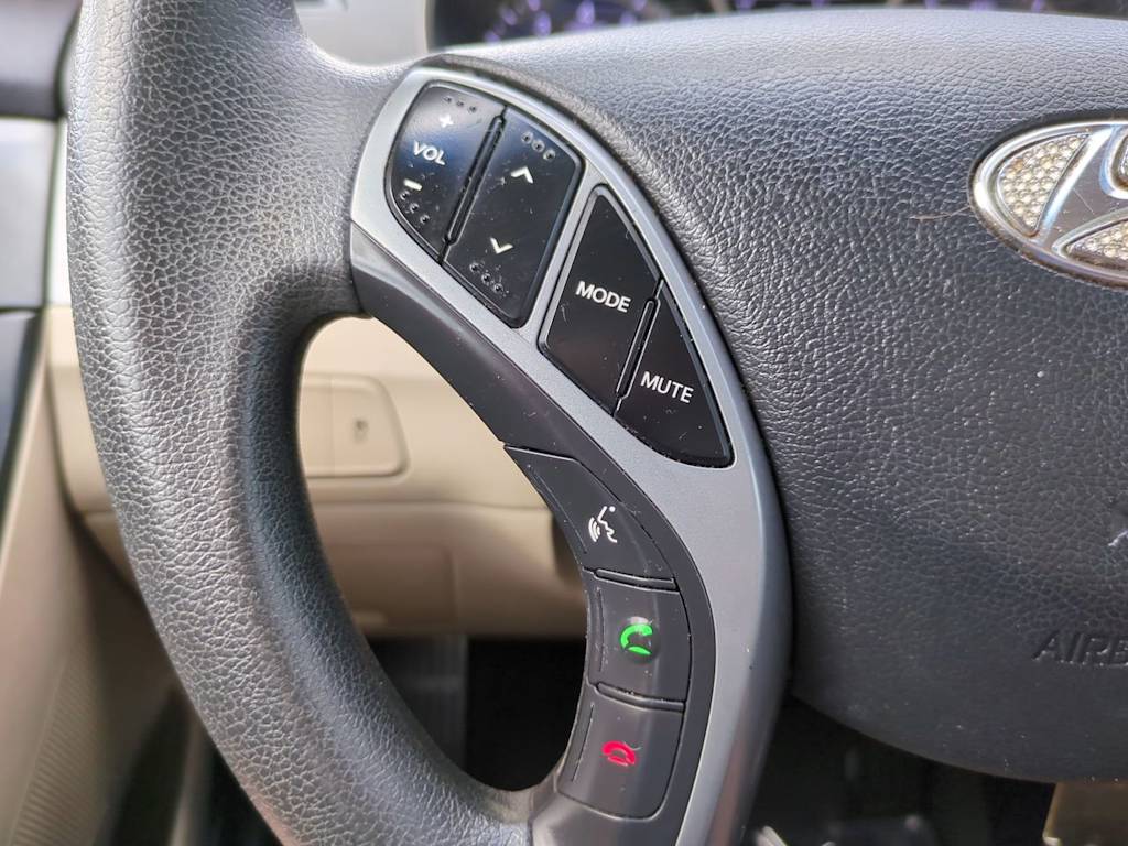 Thumbnail: 2016 Hyundai Elantra - 24