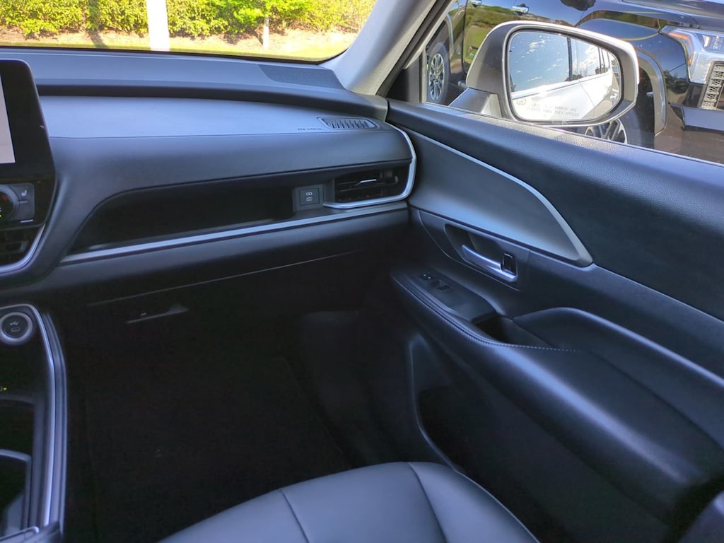 Thumbnail: 2024 Toyota Grand Highlander - 21