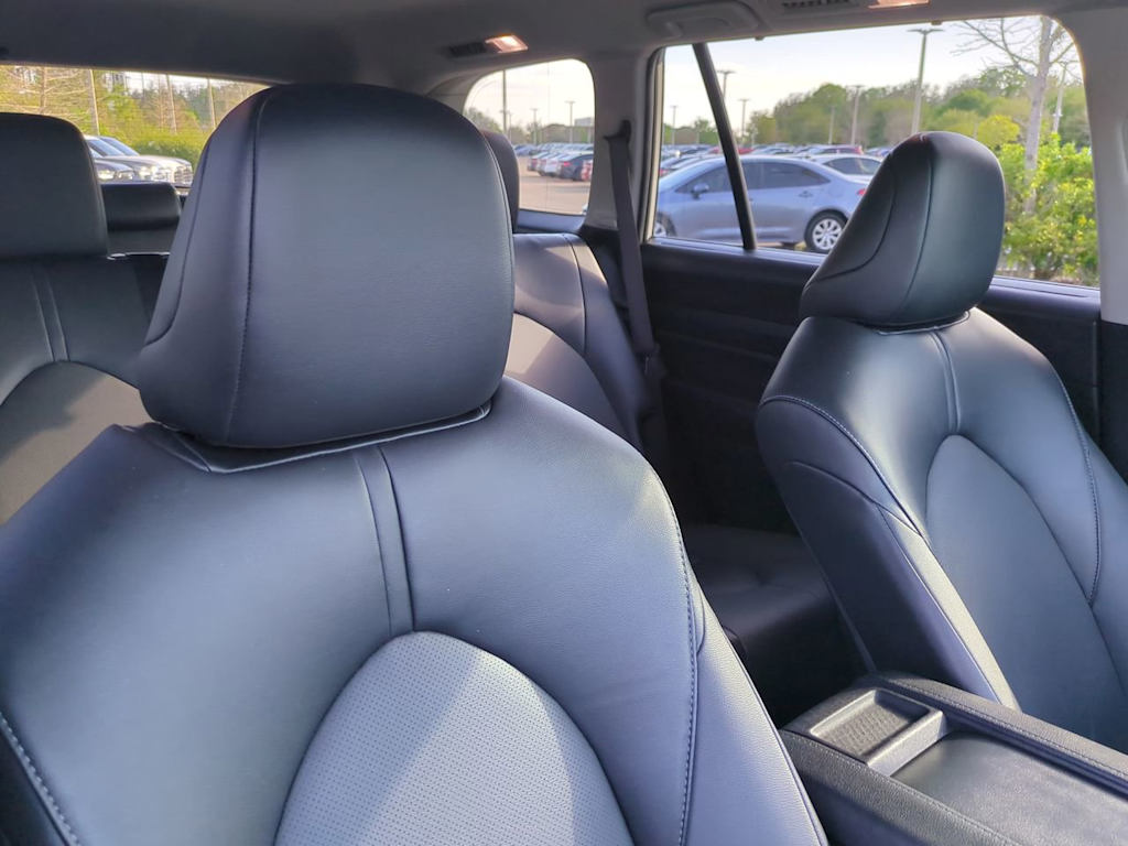 Thumbnail: 2024 Toyota Grand Highlander - 9