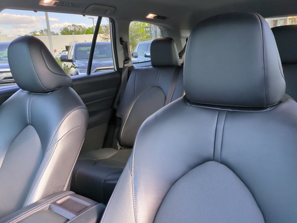 Thumbnail: 2024 Toyota Grand Highlander - 10