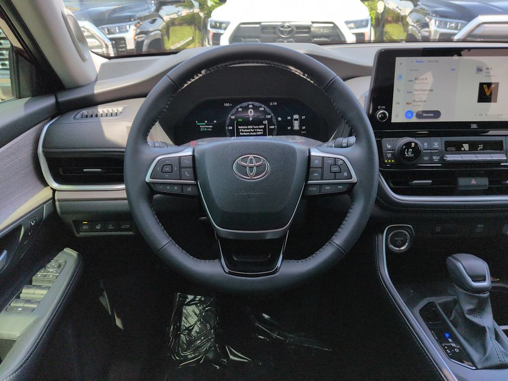 Thumbnail: 2026 Toyota Grand Highlander - 8