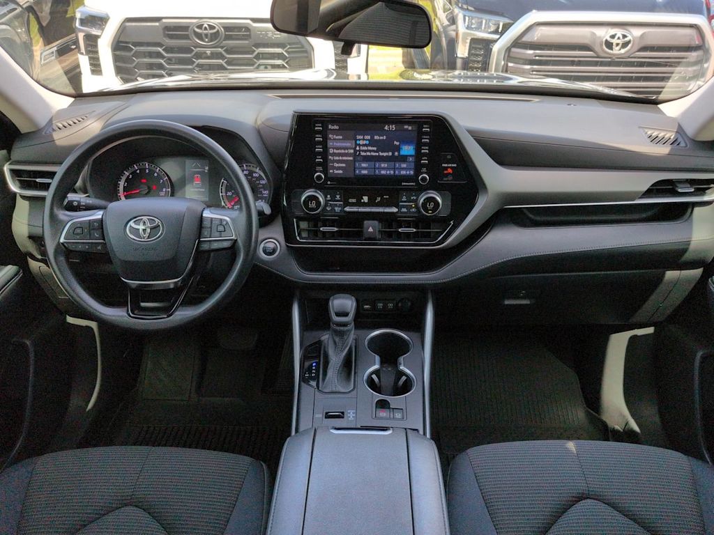 Thumbnail: 2021 Toyota Highlander - 2