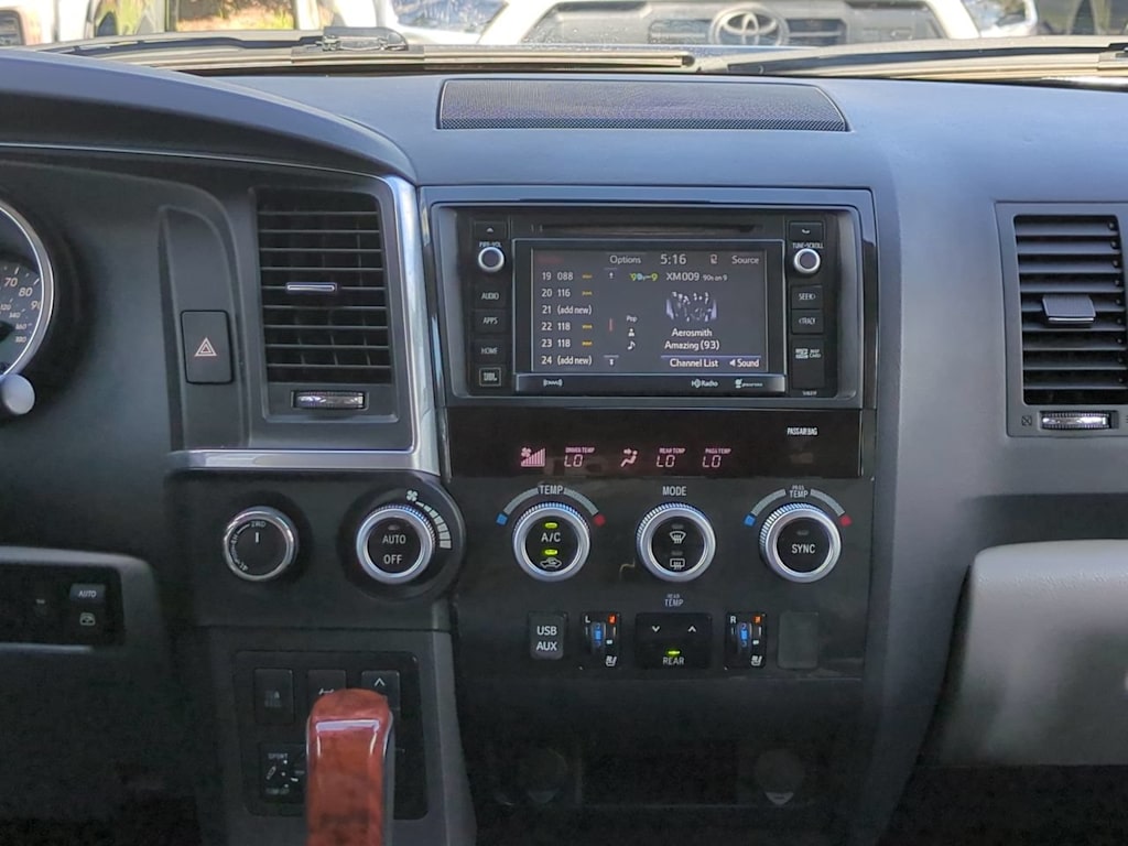 Thumbnail: 2018 Toyota Sequoia - 13