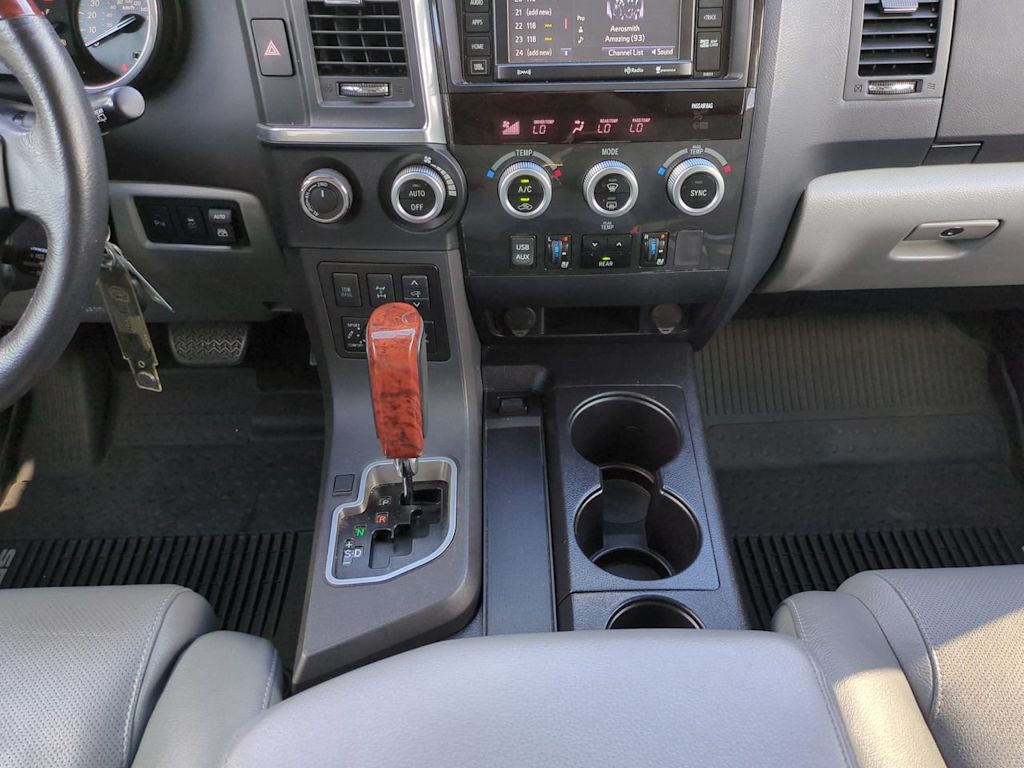Thumbnail: 2018 Toyota Sequoia - 12
