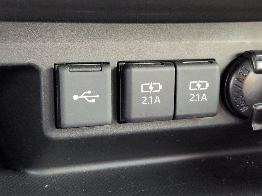 Thumbnail: 2021 Toyota Highlander - 24