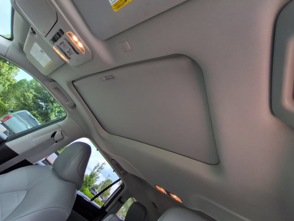 Thumbnail: 2021 Toyota Highlander - 22