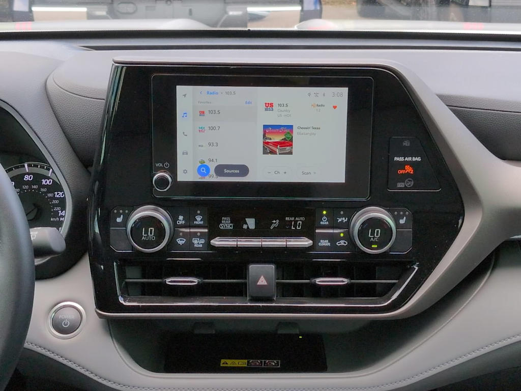Thumbnail: 2025 Toyota Highlander - 13