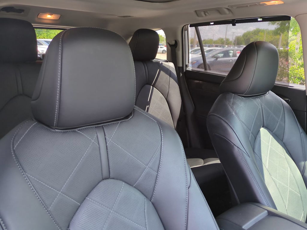 Thumbnail: 2024 Toyota Highlander - 9