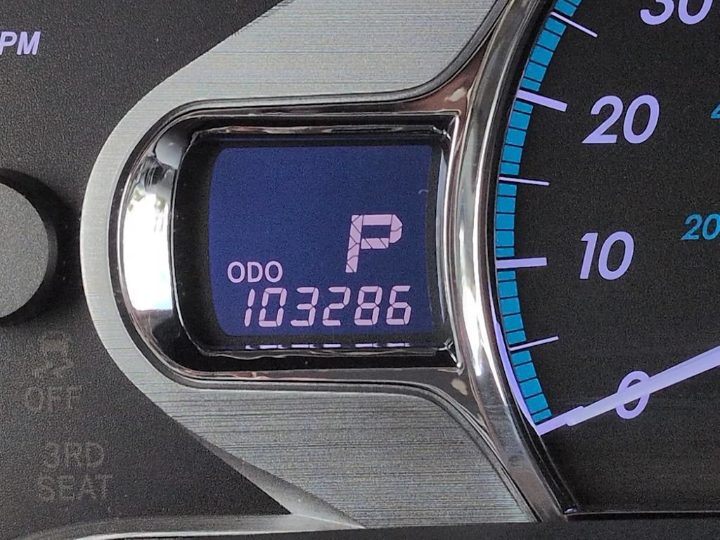 Thumbnail: 2012 Toyota Sienna - 14