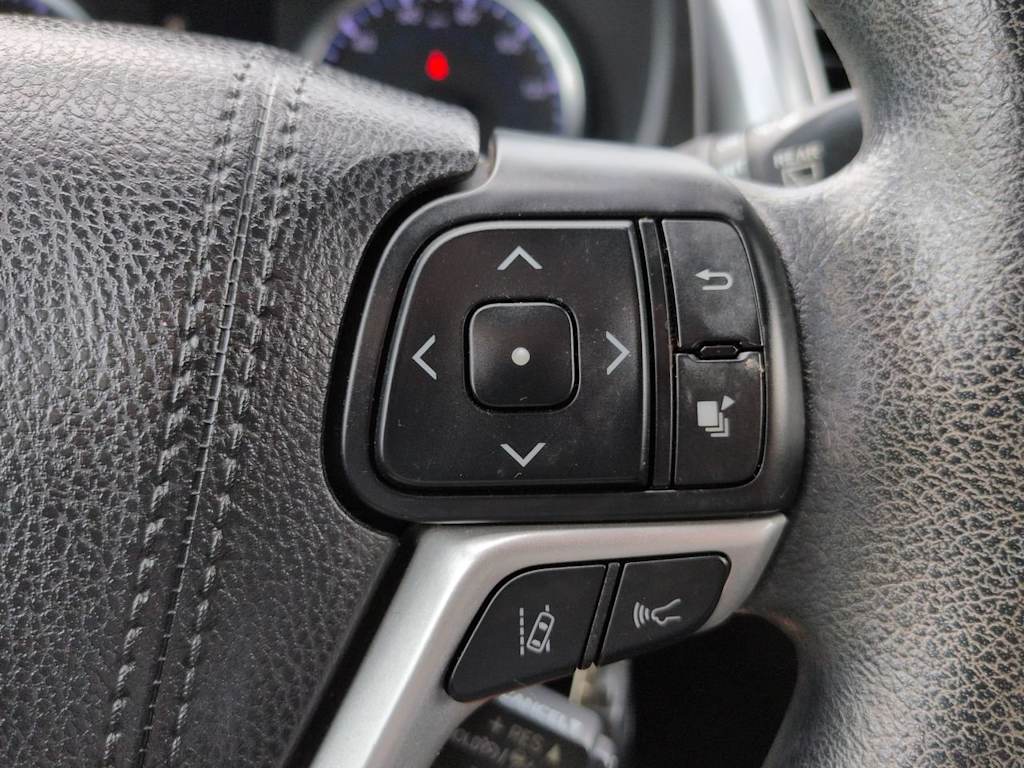 Thumbnail: 2018 Toyota Highlander - 26