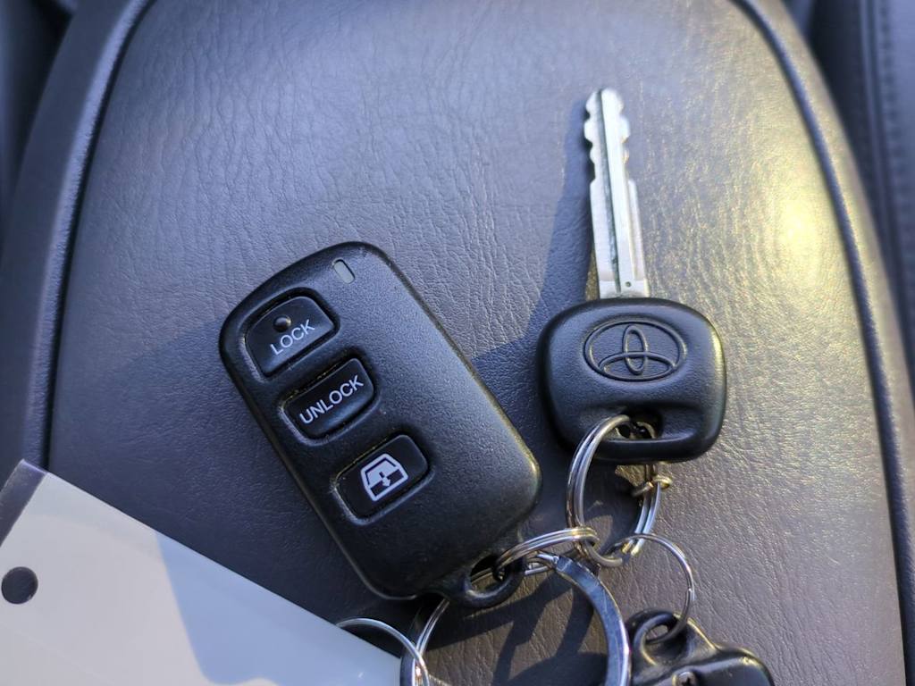 Thumbnail: 2007 Toyota Sequoia - 15