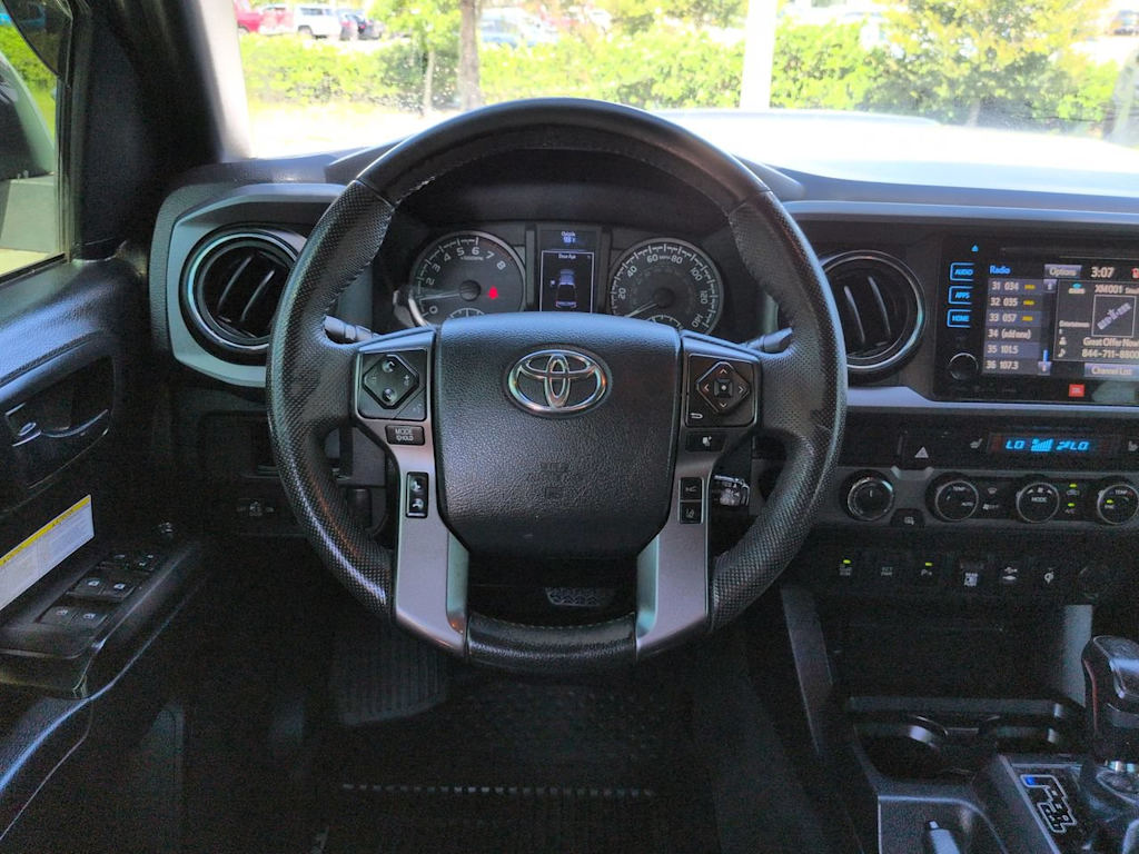 Thumbnail: 2019 Toyota Tacoma - 8