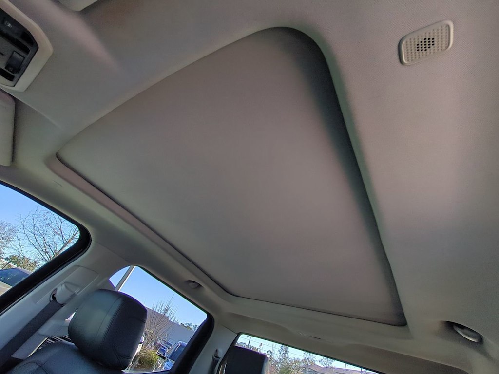 2023 Toyota Tundra Limited - Photo 21