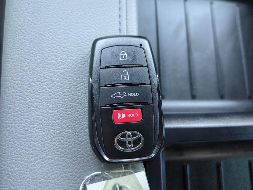 Thumbnail: 2025 Toyota Tundra - 14