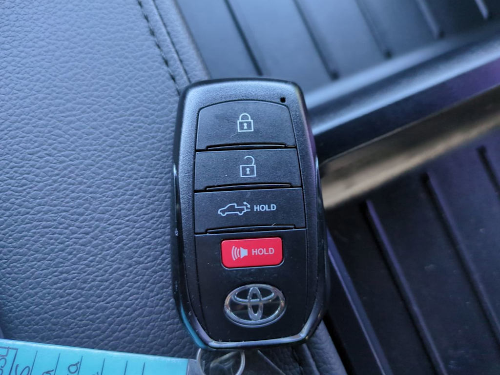 Thumbnail: 2025 Toyota Tundra - 14