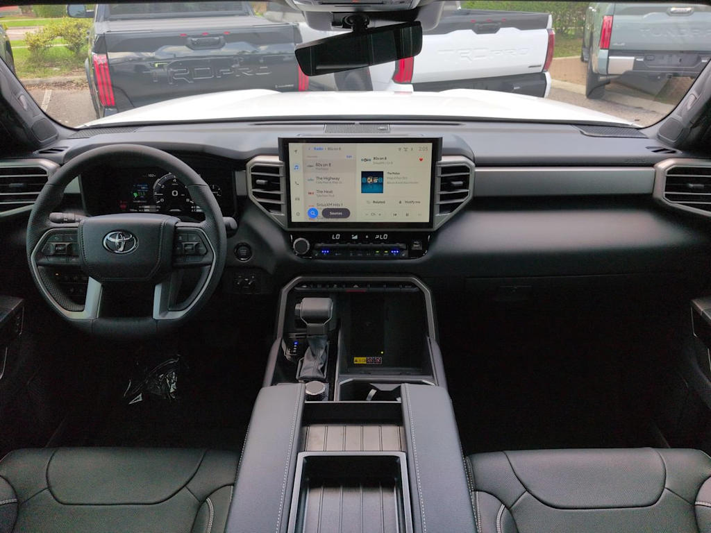 Thumbnail: 2026 Toyota Tundra - 2