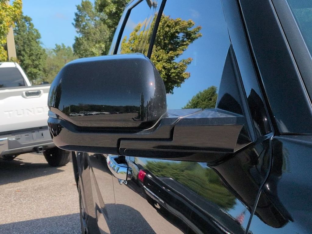 Thumbnail: 2026 Toyota Tundra - 18