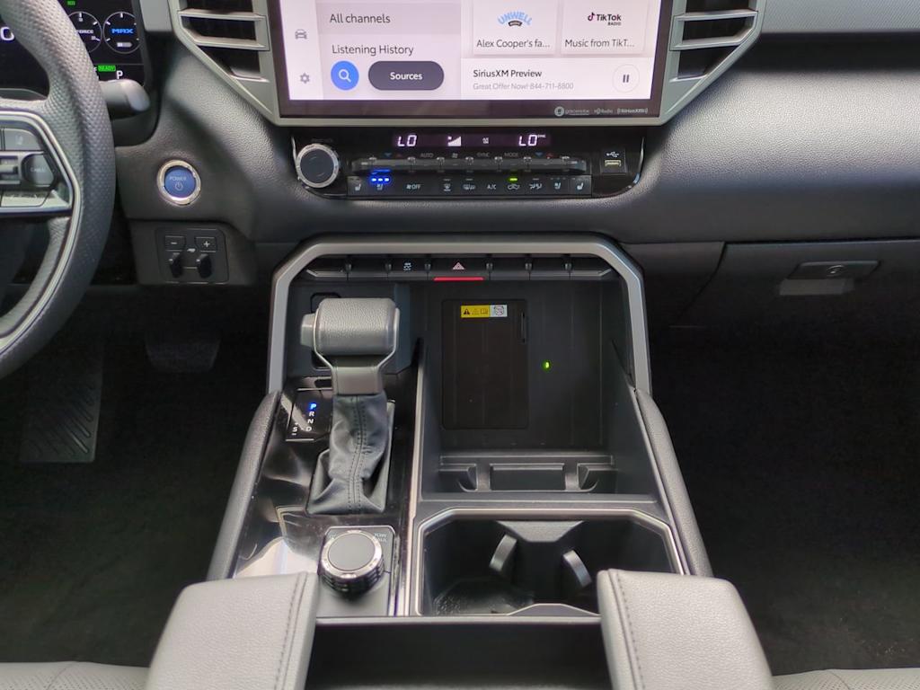 Thumbnail: 2024 Toyota Tundra - 12