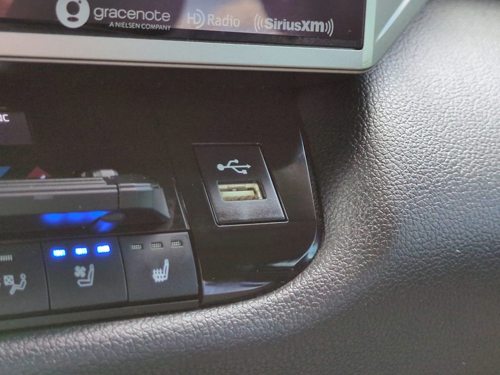 Thumbnail: 2024 Toyota Tundra - 23