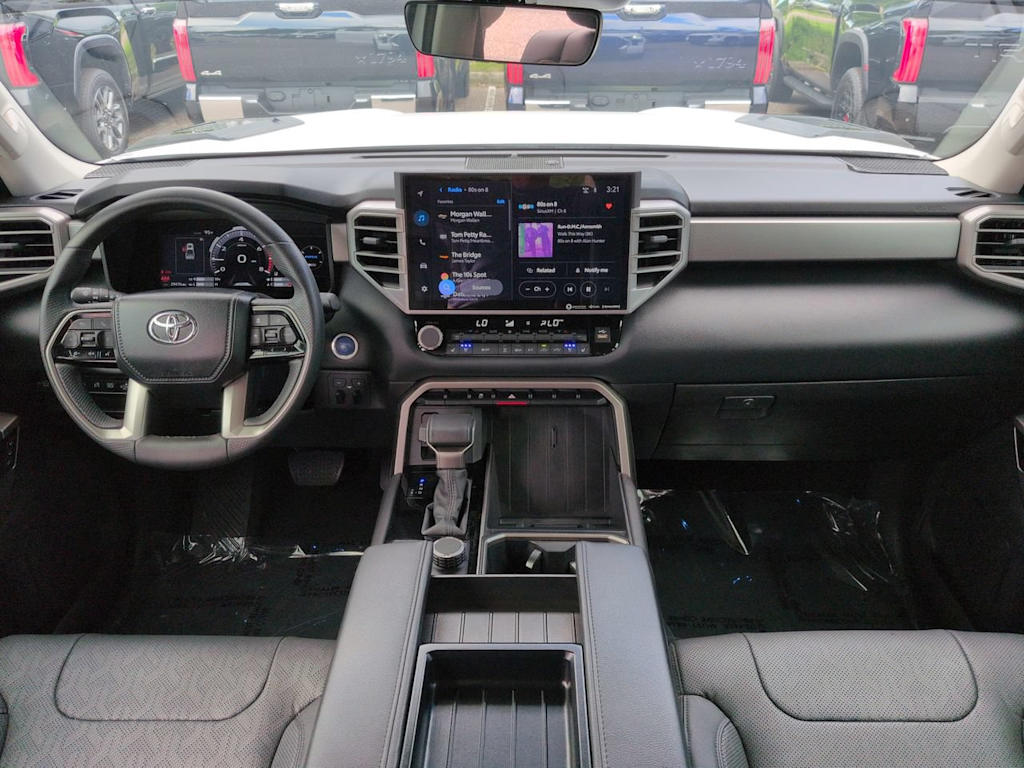Thumbnail: 2024 Toyota Tundra - 2