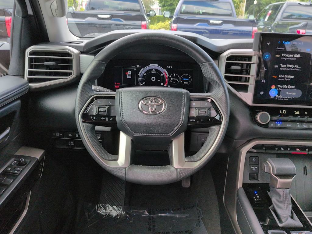 Thumbnail: 2024 Toyota Tundra - 8
