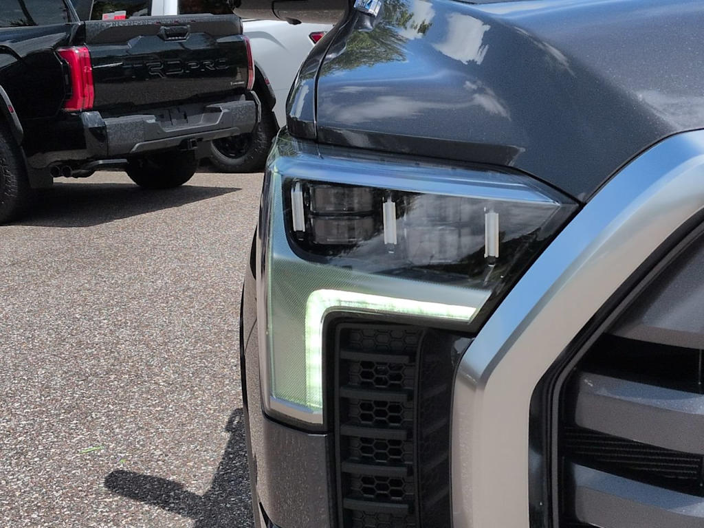 Thumbnail: 2026 Toyota Tundra - 18
