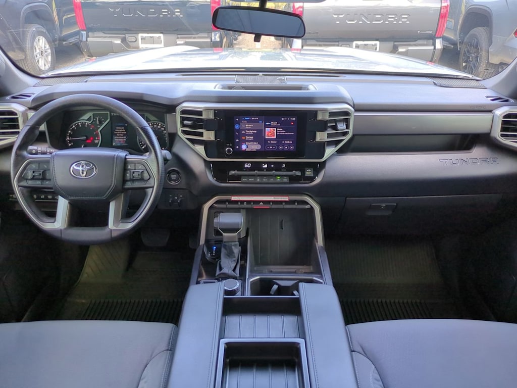 Thumbnail: 2025 Toyota Tundra - 2