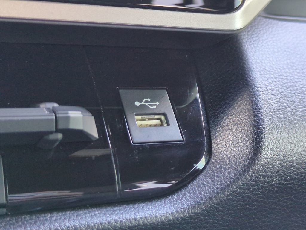 Thumbnail: 2025 Toyota Tundra - 22