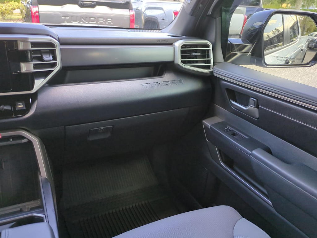 Thumbnail: 2025 Toyota Tundra - 20