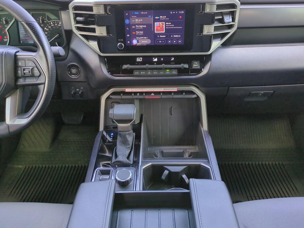 Thumbnail: 2025 Toyota Tundra - 12