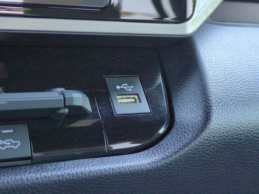 Thumbnail: 2025 Toyota Tundra - 22