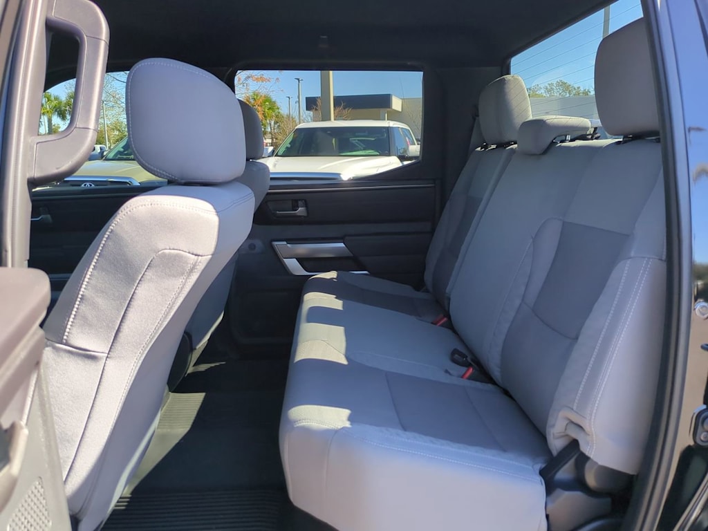 Thumbnail: 2025 Toyota Tundra - 12