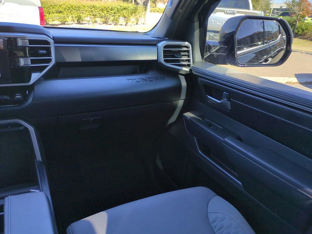 Thumbnail: 2025 Toyota Tundra - 20
