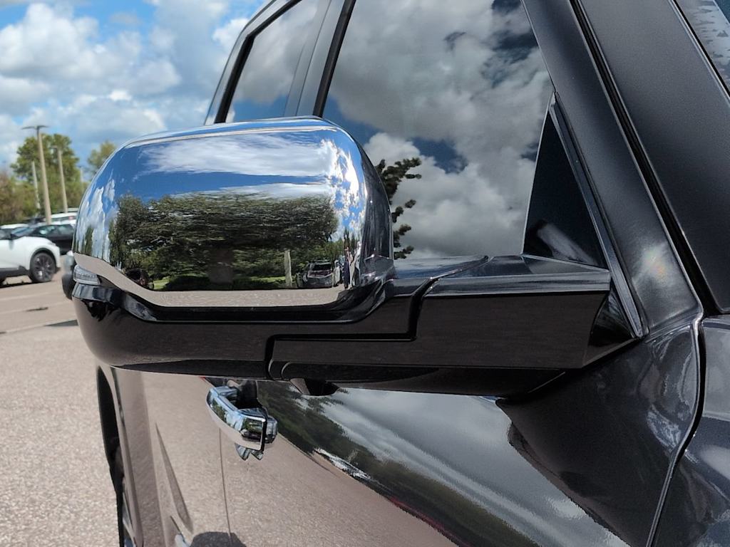 Thumbnail: 2026 Toyota Tundra - 19