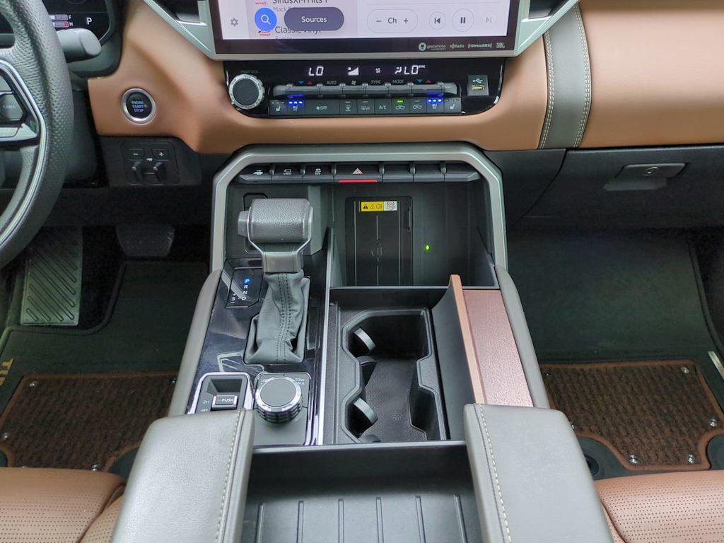 Thumbnail: 2024 Toyota Tundra - 13