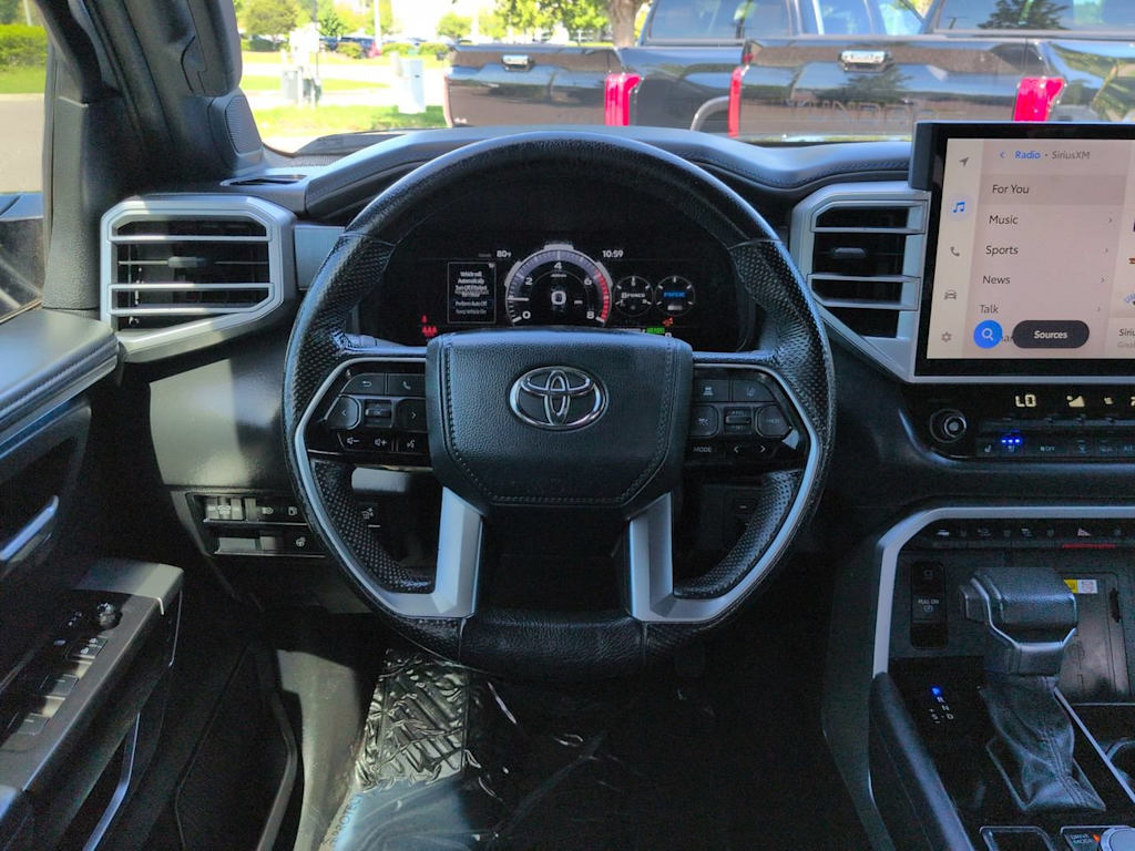 Thumbnail: 2024 Toyota Tundra - 10