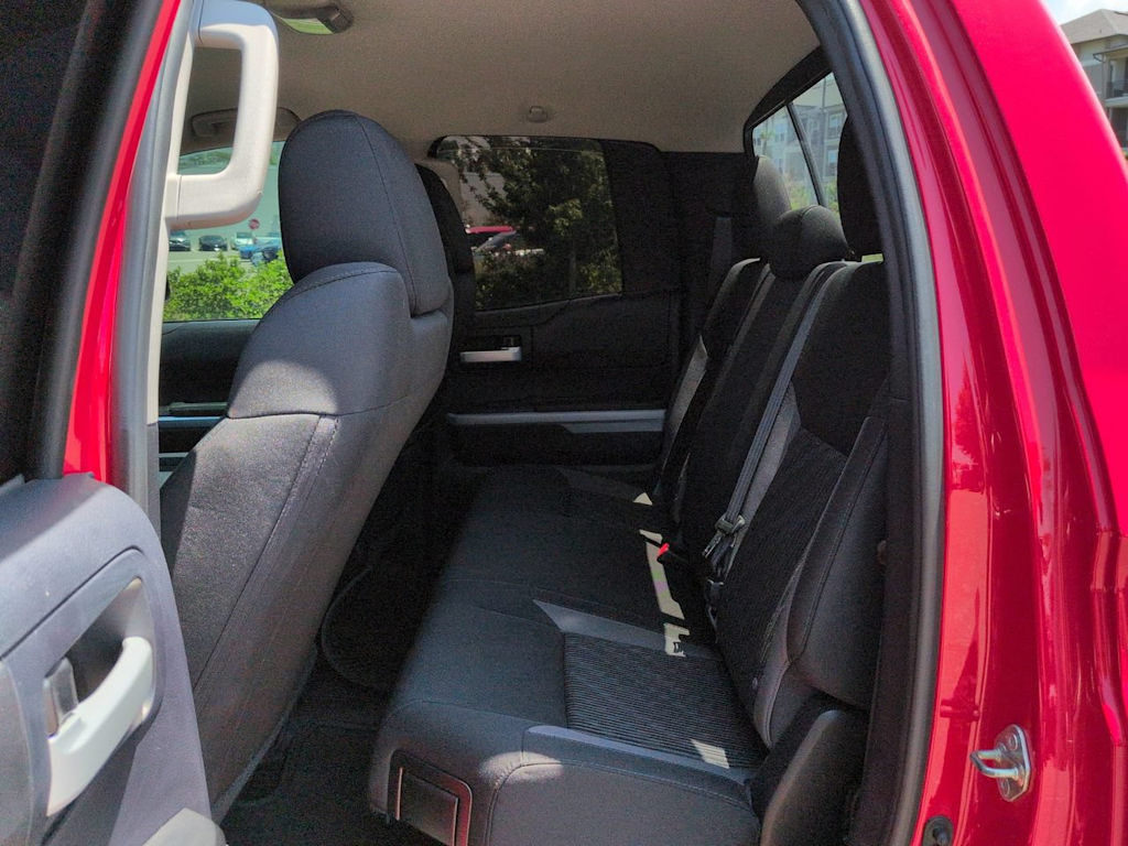 Thumbnail: 2016 Toyota Tundra - 12