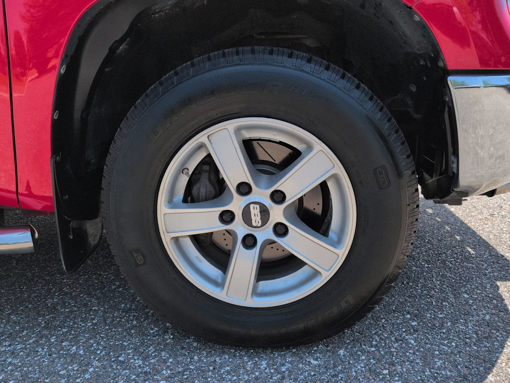 Thumbnail: 2016 Toyota Tundra - 8