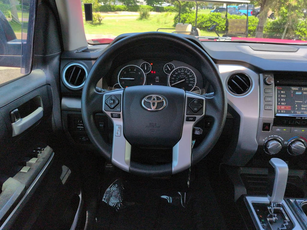 Thumbnail: 2016 Toyota Tundra - 9