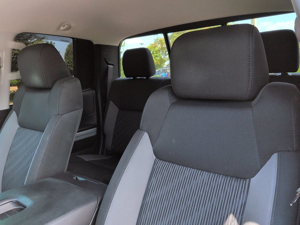 Thumbnail: 2016 Toyota Tundra - 11