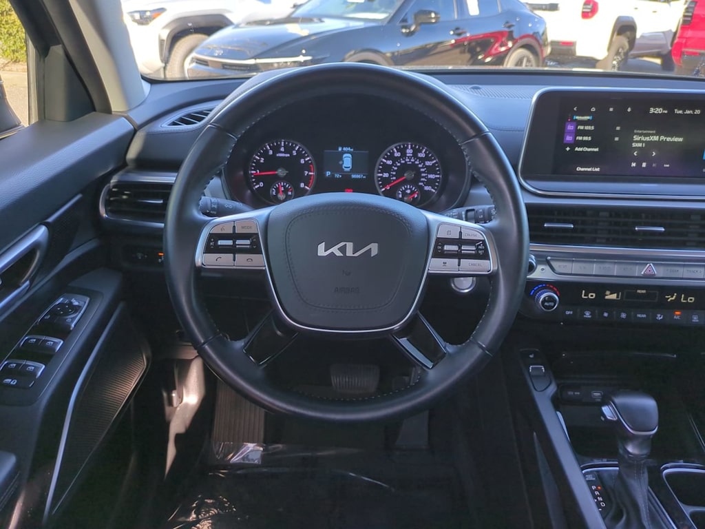 Thumbnail: 2022 Kia Telluride - 9