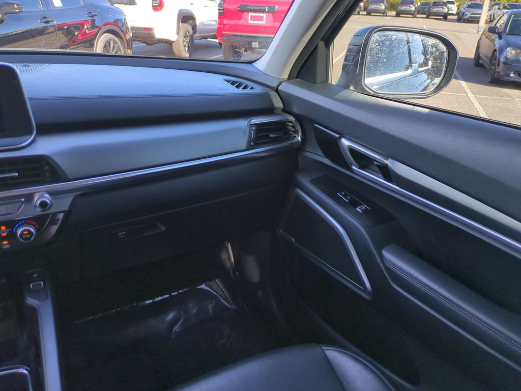 Thumbnail: 2022 Kia Telluride - 22