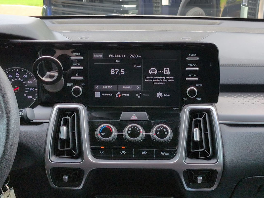 Thumbnail: 2021 Kia Sorento - 13