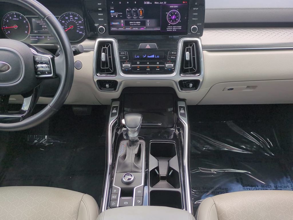 Thumbnail: 2021 Kia Sorento - 12