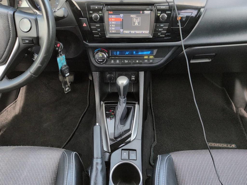Thumbnail: 2014 Toyota Corolla - 13