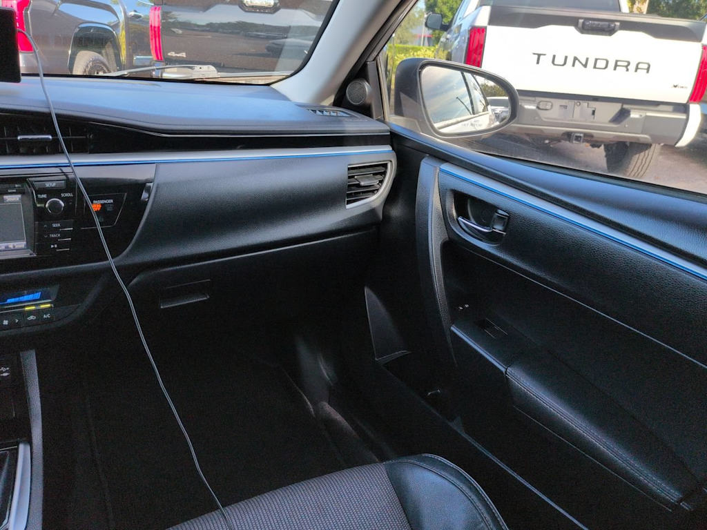 Thumbnail: 2014 Toyota Corolla - 20